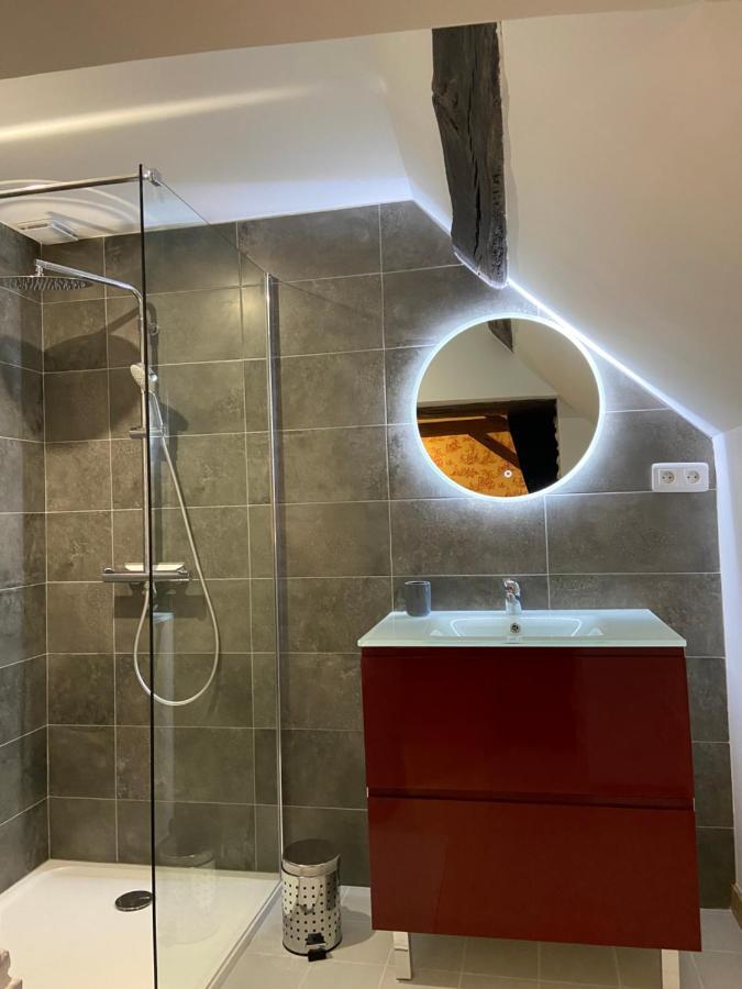 La Charmeraie : Gite De Charme, Piscine Et Spa Thésée エクステリア 写真